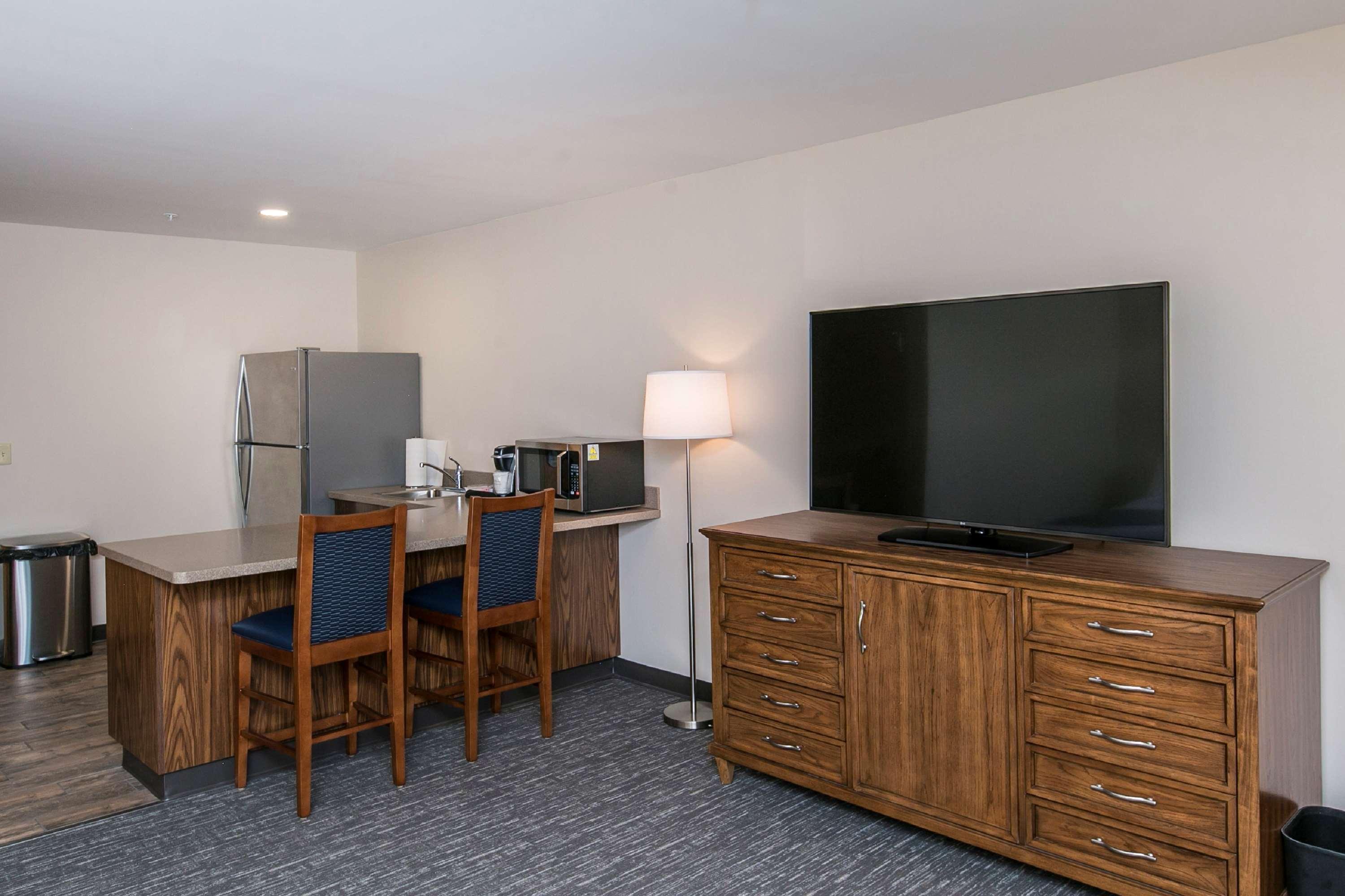 Surestay Plus Hotel By Best Western Elizabethtown Hershey Экстерьер фото