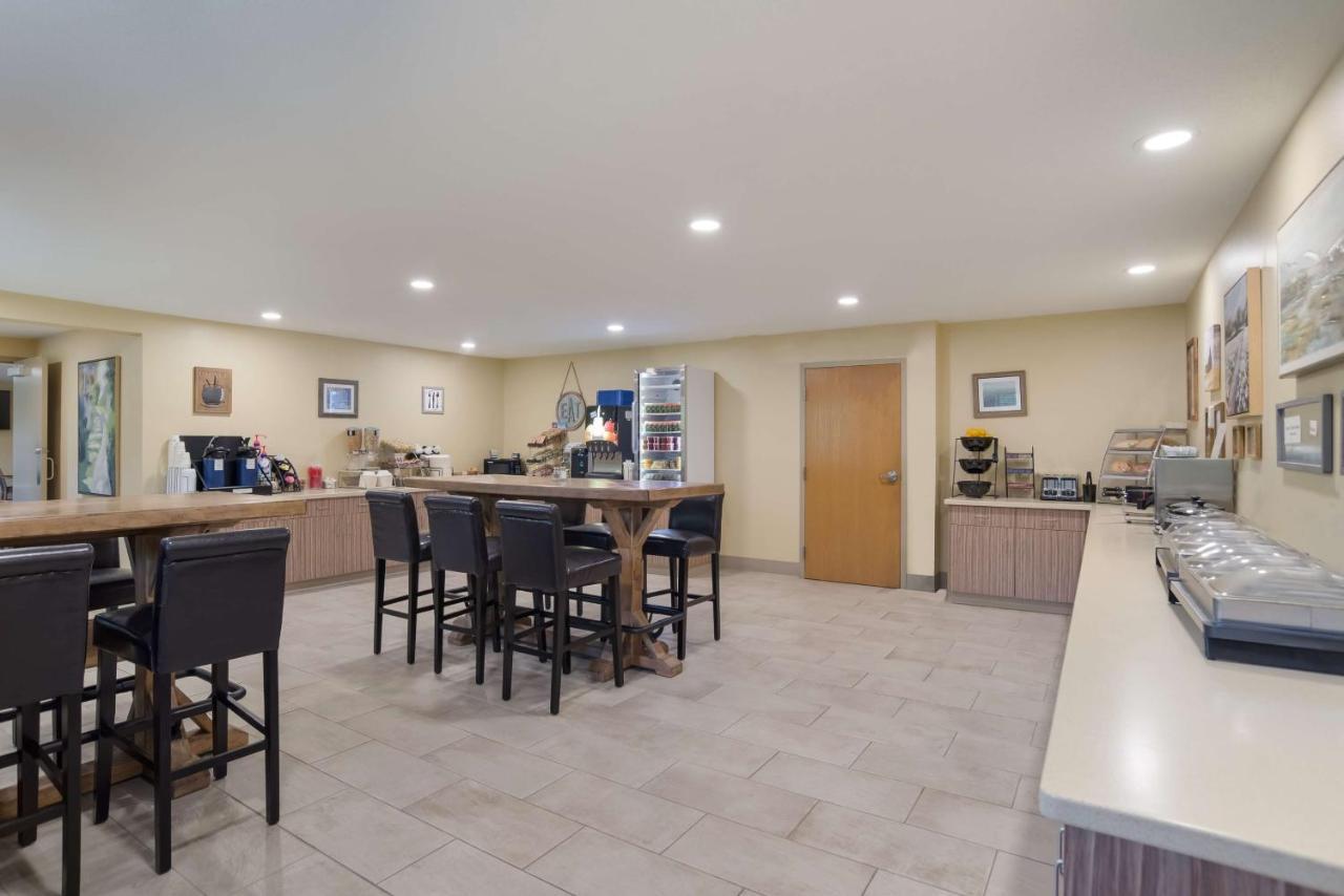 Surestay Plus Hotel By Best Western Elizabethtown Hershey Экстерьер фото